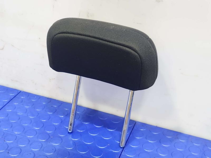 2020 Jeep Renegade Headrest