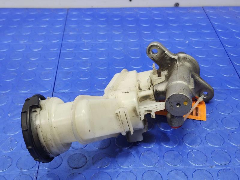 2019 Honda HR-V Master Cylinder