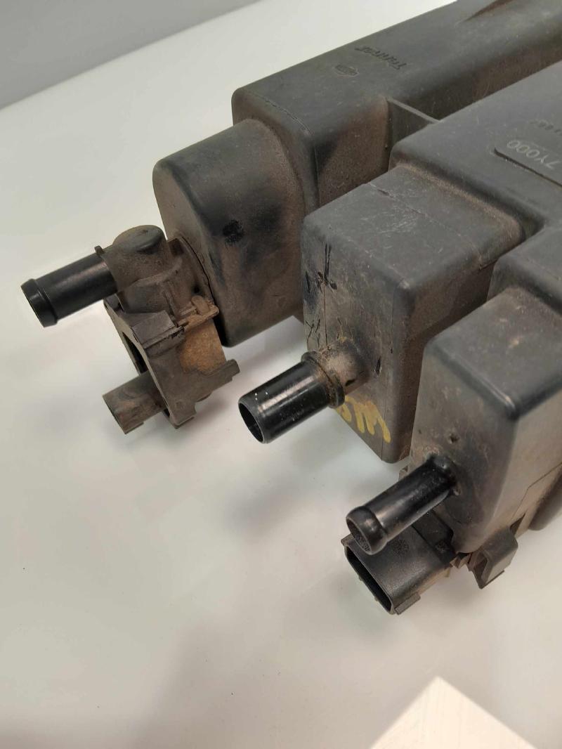 2015 Nissan Pathfinder Evaporator Canister