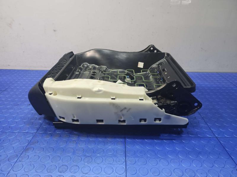 2006 Mercedes CLS-Class Seat Track