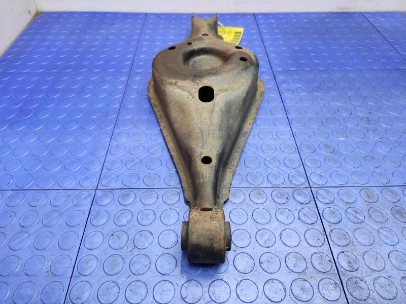 2013 Ford Taurus Lower Control Arm Rr