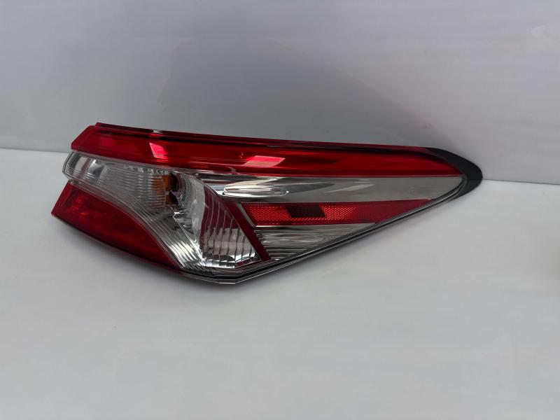 2018 Toyota Camry Tail Light Assembly