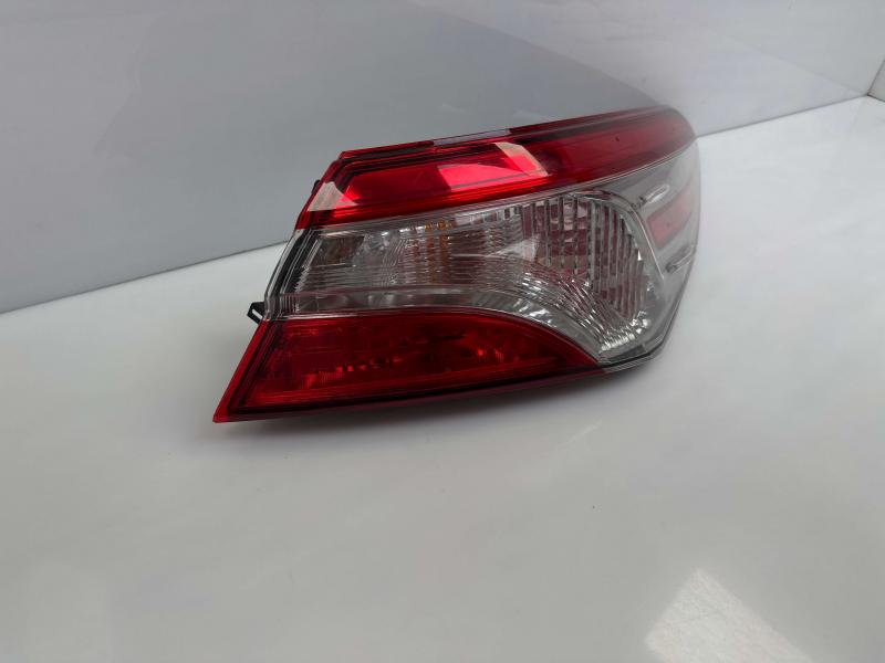 2018 Toyota Camry Tail Light Assembly