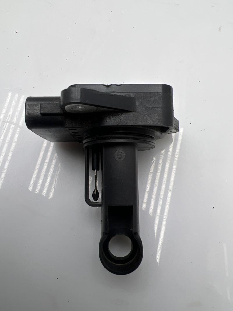 2005 Toyota Celica Air Flow Meter