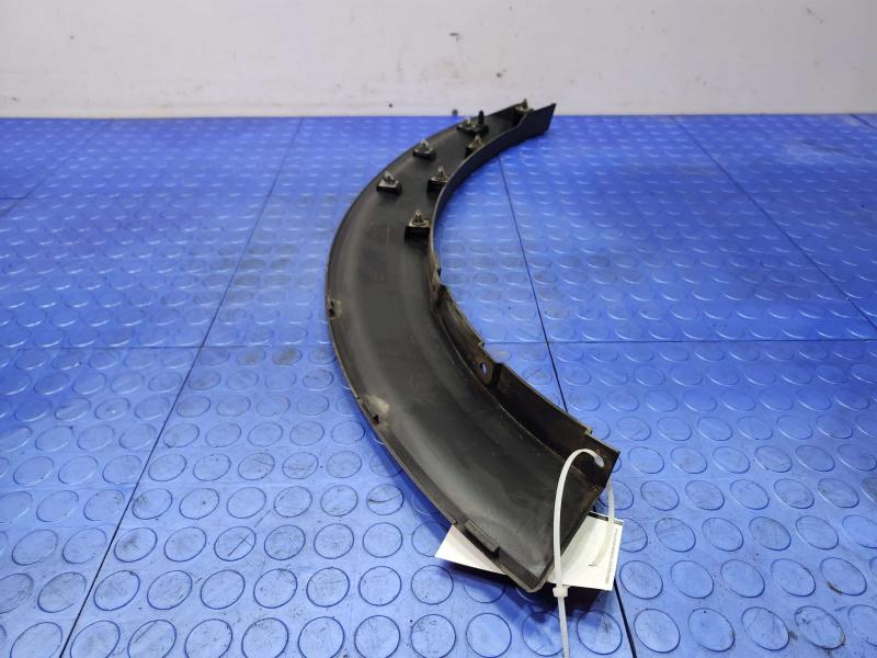 2021 Ford Explorer Wheel Opening Moulding