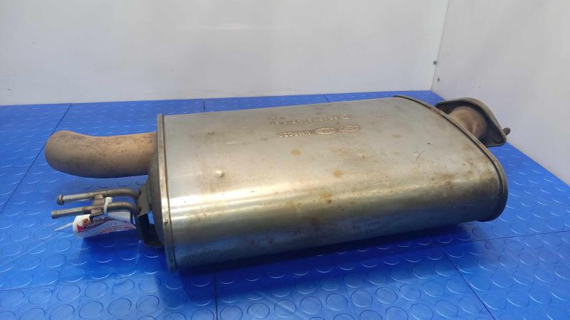 2015-2018 Kia Sorento 3.3L AWD Center Intermediate Exhaust Muffler OEM 28650C6200