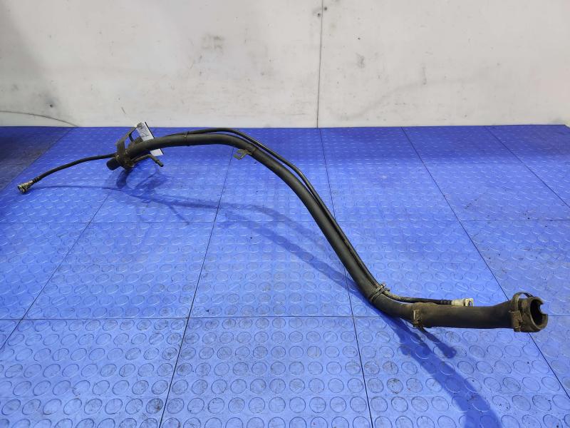2012 Jeep Grand Cherokee Fuel Filler Neck