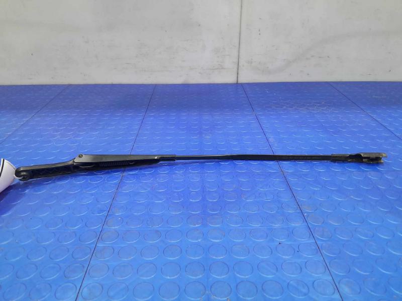 2014 Audi A7 Wiper Arm