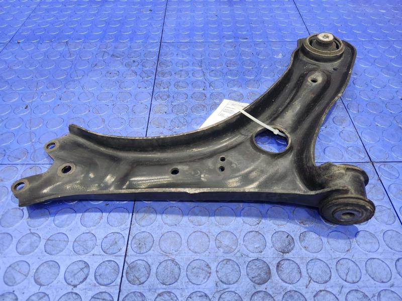 2020 Volkswagen Passat Lower Control Arm Front