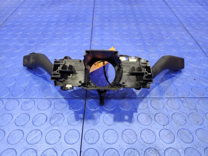 2018 Volkswagen Passat Combination Switch