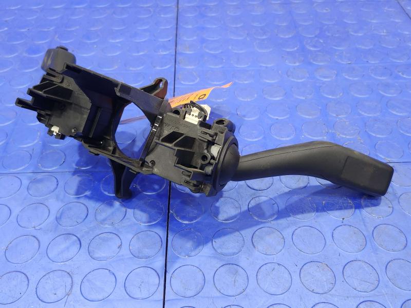 2018 Volkswagen Passat Combination Switch