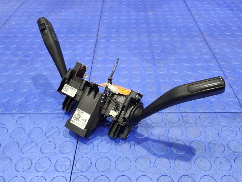 2018 Volkswagen Passat Combination Switch