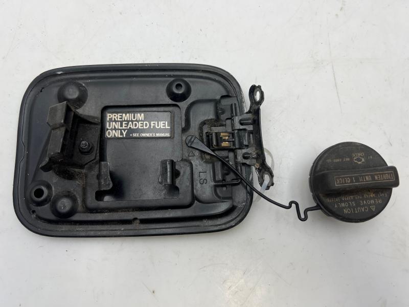 2007 Lexus LS 460 Fuel Tank Door