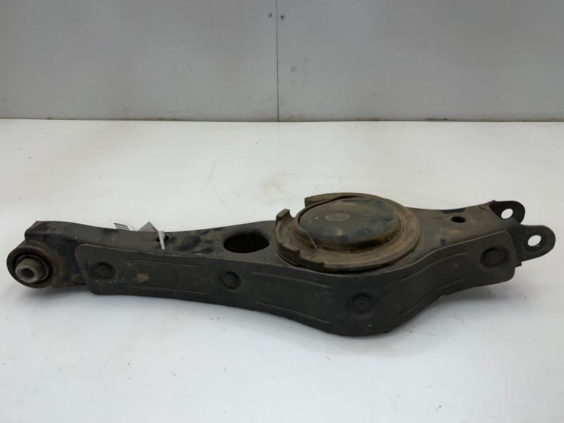 2016 Kia Sedona Lower Control Arm Rr