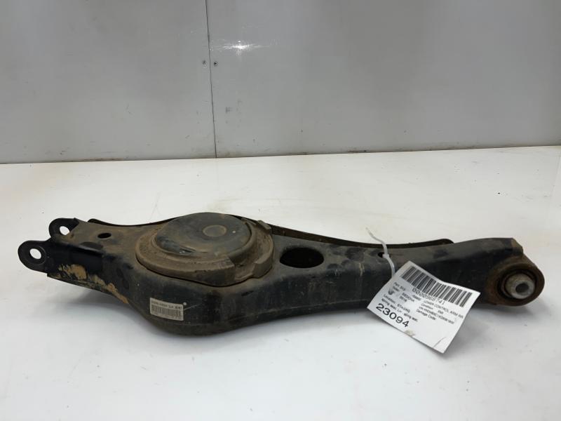 2016 Kia Sedona Lower Control Arm Rr