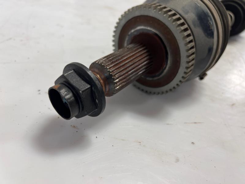 2014 2015 Kia Sorento Front CV Drive Axle LH Driver Side 3.3L ONLY OEM 495002W400