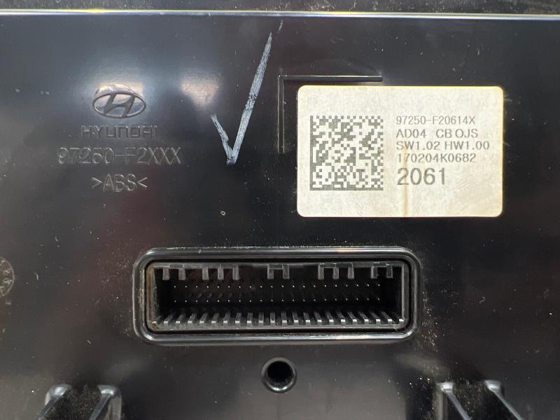 2017 Hyundai Elantra Heater A/C Control