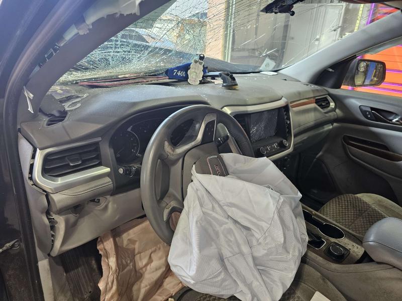 2018 GMC Acadia Front Console