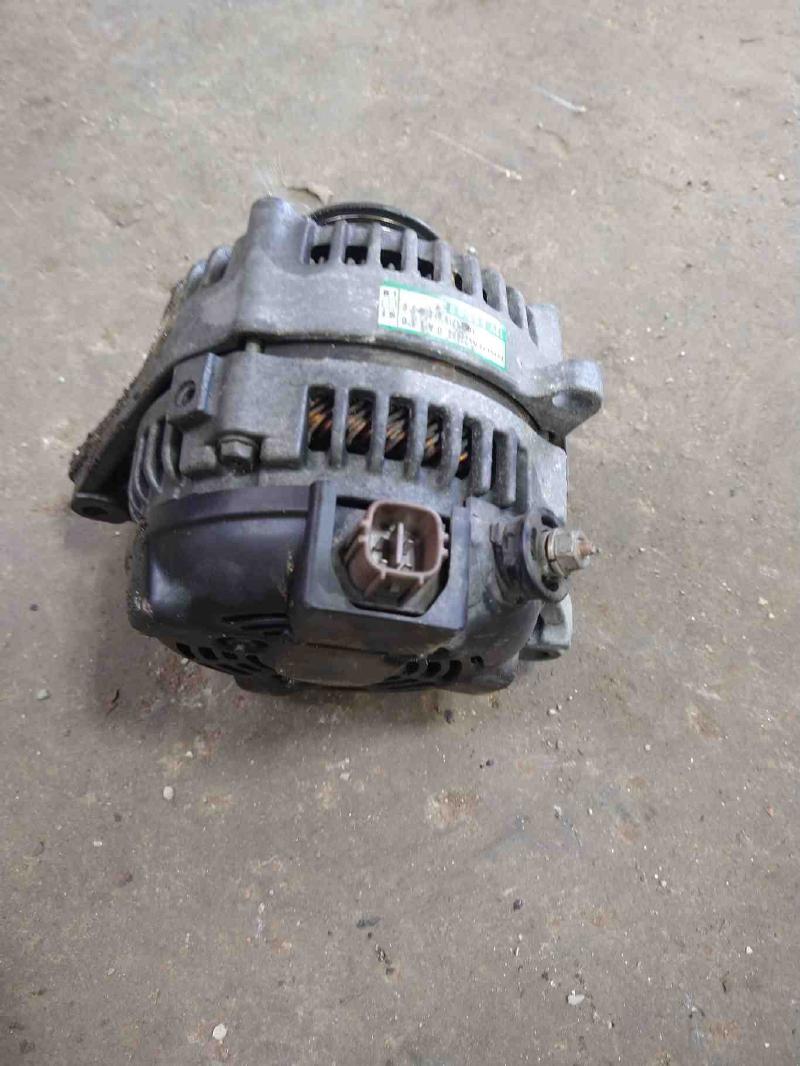 2005 Toyota Sienna Alternator