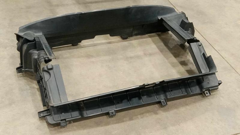 2017 Kia Sorento Radiator Support