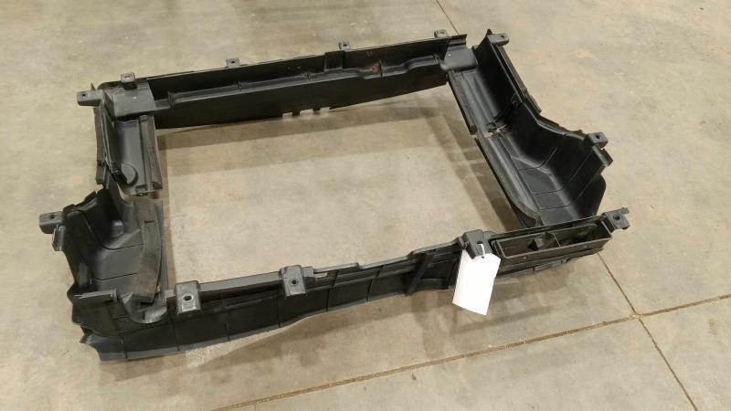 2017 Kia Sorento Radiator Support