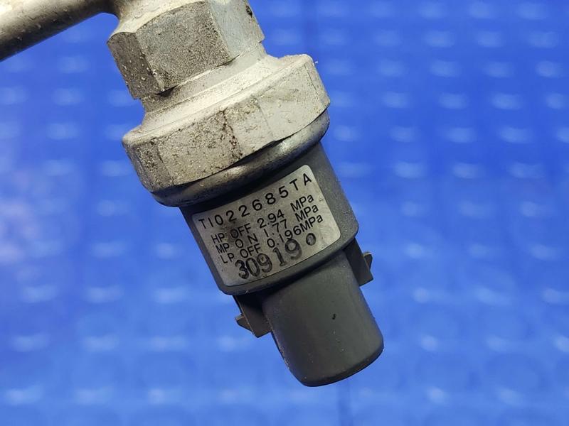 2014-2015 Subaru Forester 2.5L AC Air Conditioner Liquid Pipe OEM 73431SG010