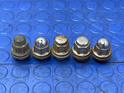 2000 Mitsubishi Eclipse Lug Nuts