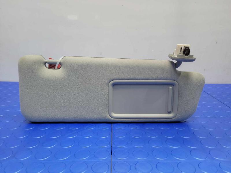 2010 Toyota Prius Sun Visor