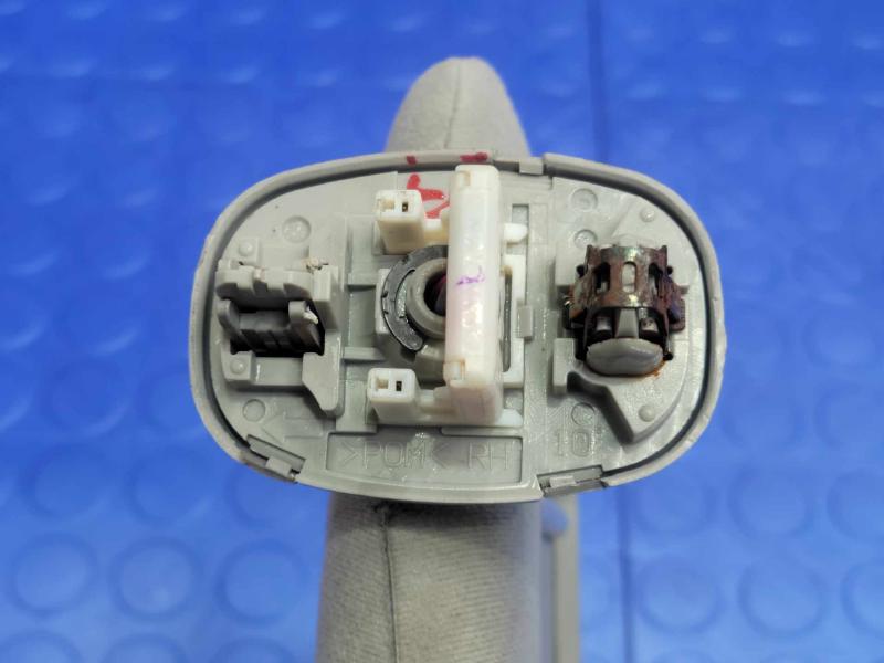 2010 Toyota Prius Sun Visor