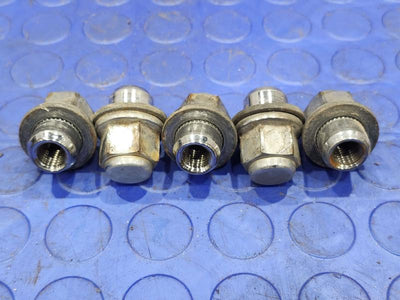 2010 Toyota Prius Lug Nuts
