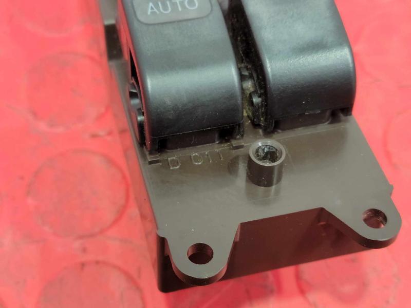 2007 Toyota Tacoma Door Switch Front