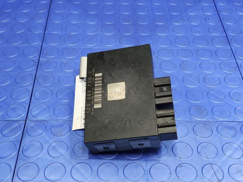 2005 Volkswagen Jetta Chassis Brain Box
