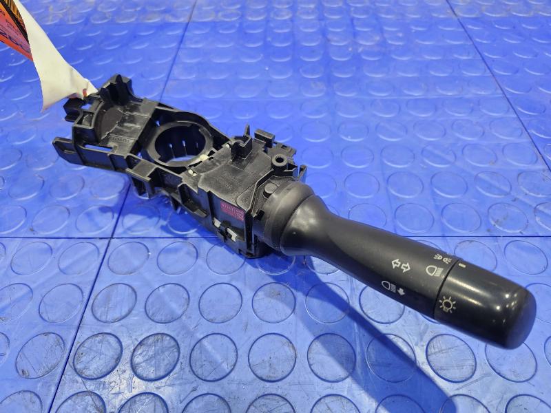 2010 Toyota Prius Combination Switch