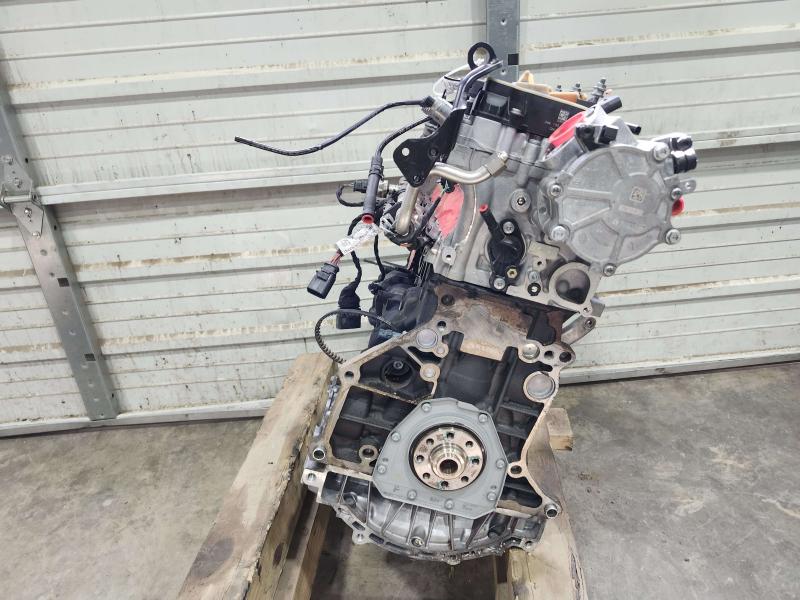 2018 Audi A4 Engine Assembly/Motor