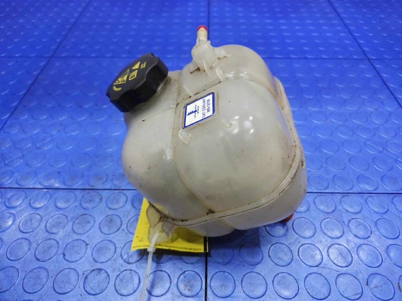 2016 Jeep Cherokee Coolant Recovery Bottle