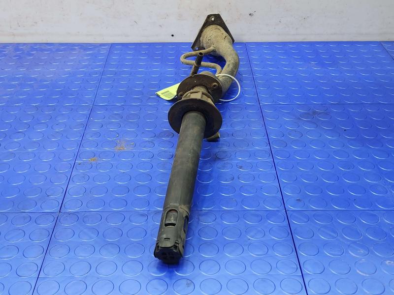 2003 Lincoln Town Car Fuel Filler Neck