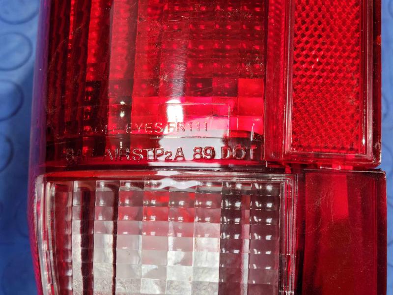 1994 Ford F-150 Tail Light Assembly
