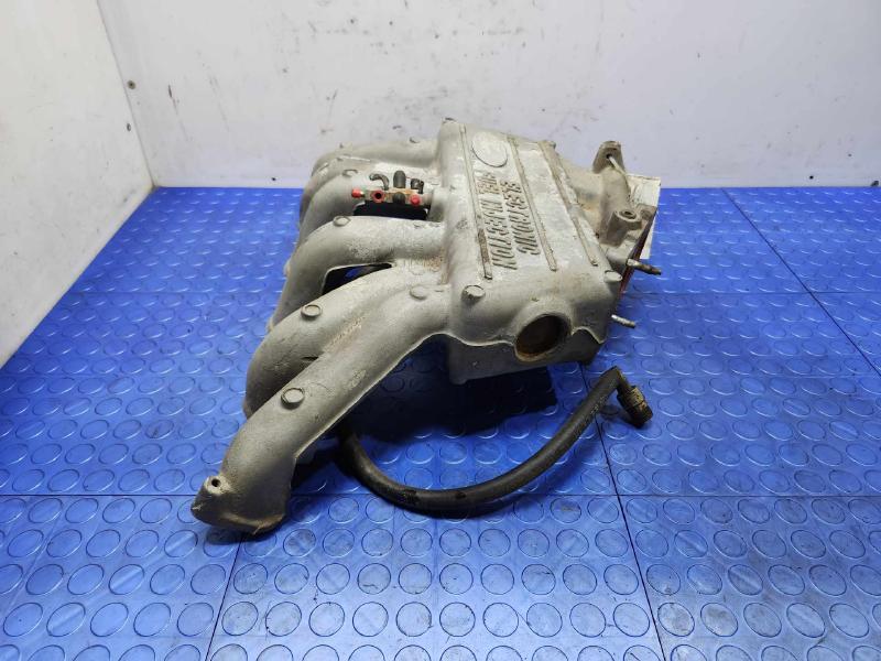 1993 Ford F-150 Intake Manifold