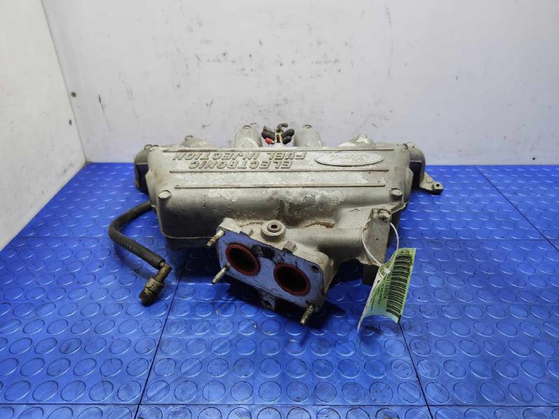 1993 Ford F-150 Intake Manifold