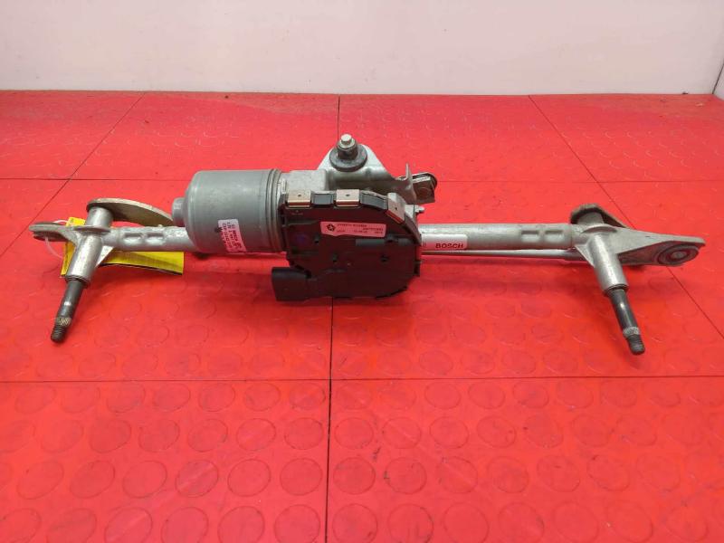 2016 Chrysler 200 Wiper Motor Front