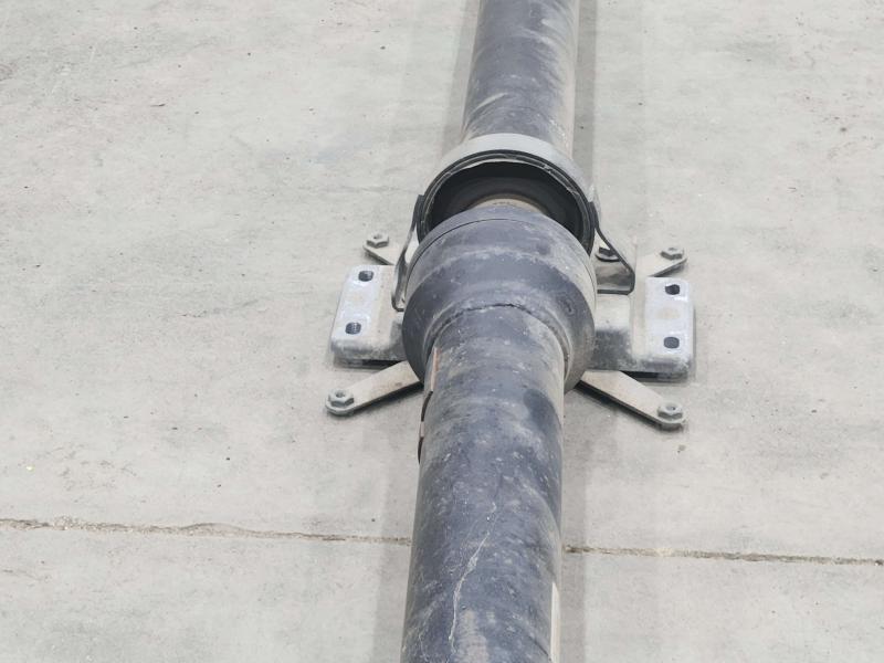 2011 Maserati Quattroporte Rear Drive Shaft