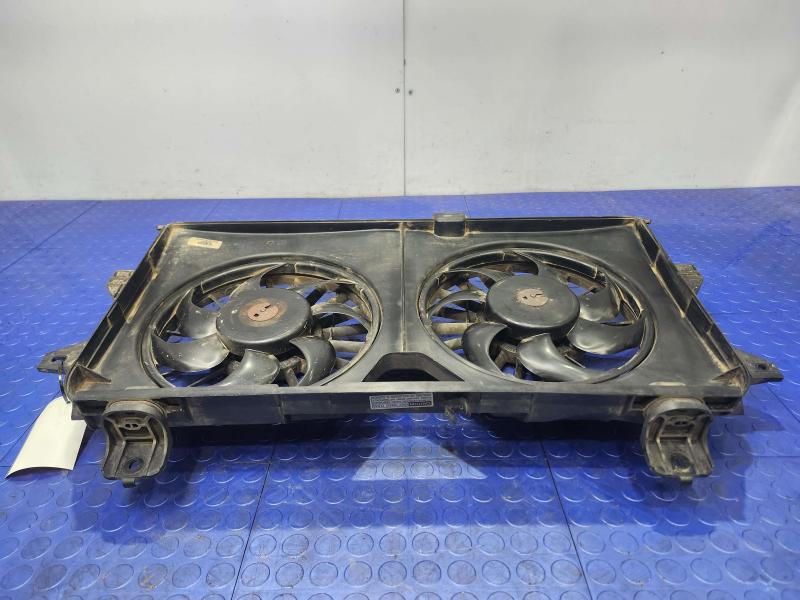 2006-2007 Dodge Caravan Engine Cooling Fan Assembly Genuine OEM 04677695AB
