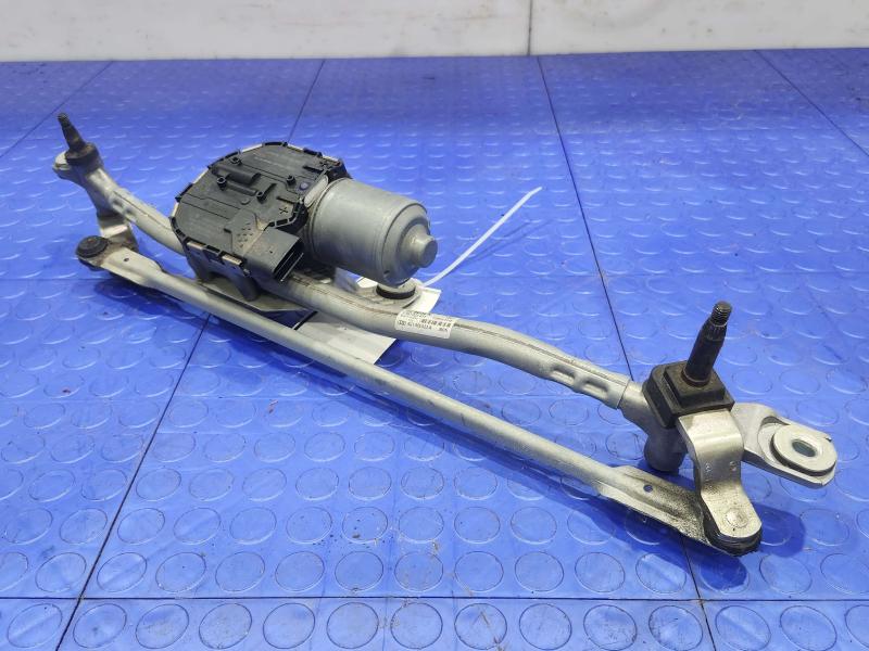 2014 Audi A7 Wiper Motor Front