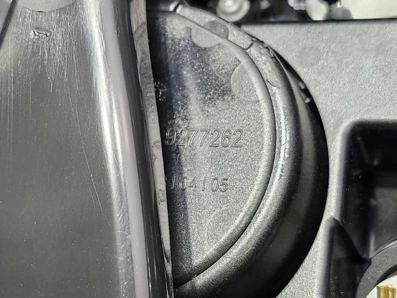 2016 BMW 528I Front Console