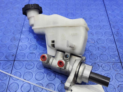 2012-2017 Hyundai Veloster Brake Master Cylinder Assembly OEM 585102V200