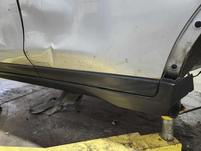 2015 Nissan Rogue Rear Door Moulding