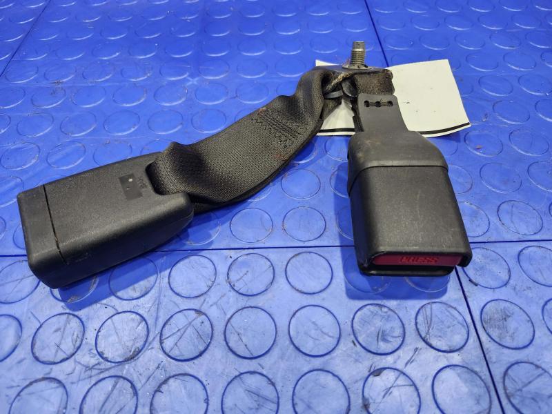 2012 Subaru Legacy Rear Seat Belt