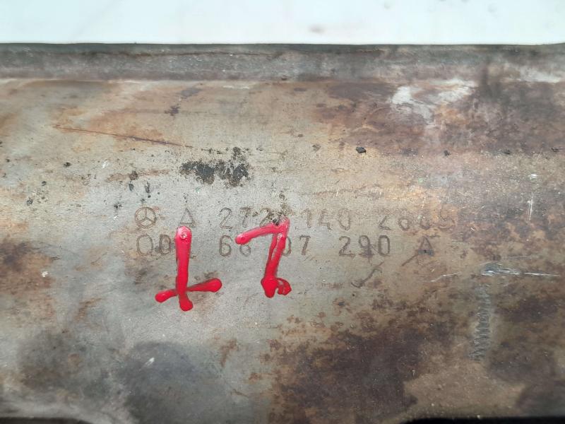 2008 Mercedes ML-Class Exhaust Manifold
