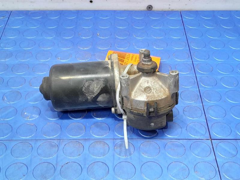 2013 Ford F-250 Super Duty Wiper Motor Front