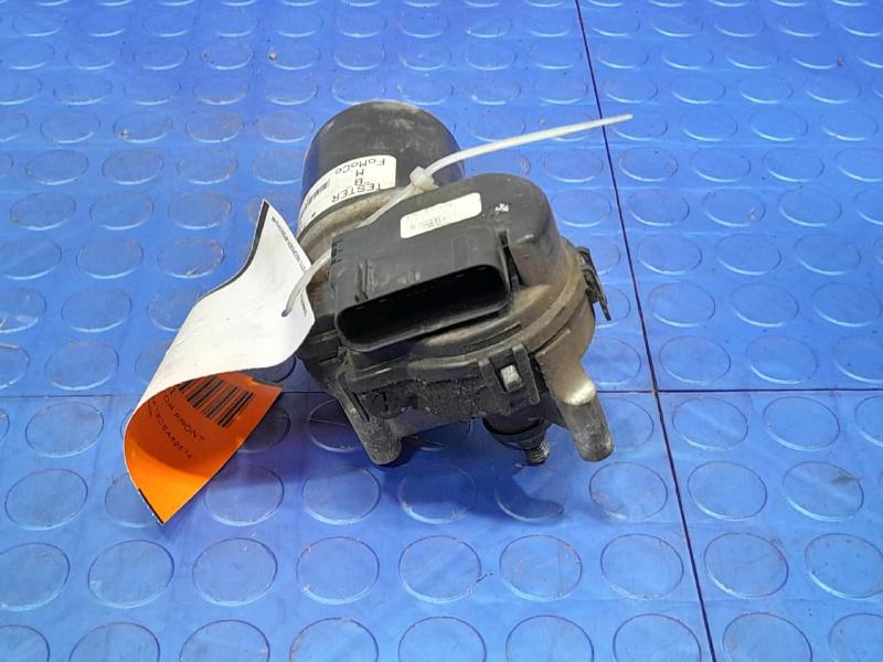 2013 Ford F-250 Super Duty Wiper Motor Front